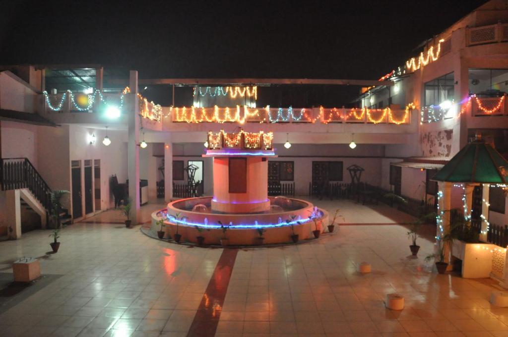 Hotel Dawat Palace Agra  Exterior foto
